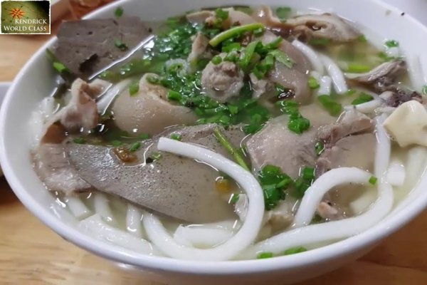 Bánh Canh Bến Có
