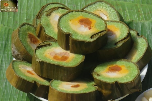Bánh Tét Trà Cuôn