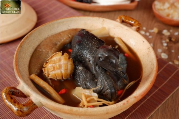 Gà Đen Tủa Chùa