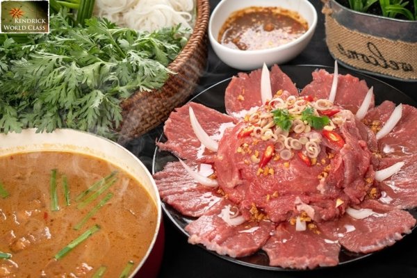 Lẩu Bò Nhúng Mắm Ruốc