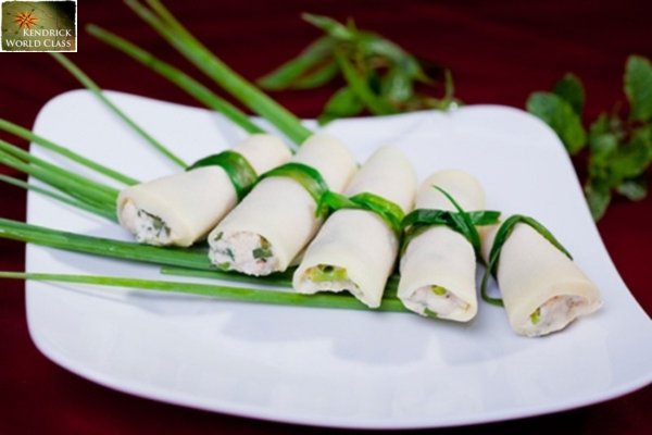 Măng Vầu Cuốn Thịt
