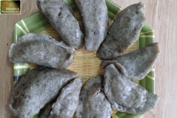Bánh Khúc Làng Diềm